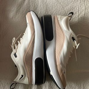 Authentic Nike Air Max Dia
